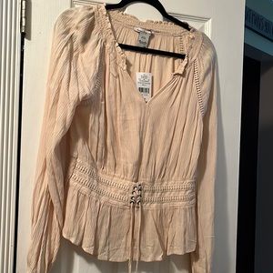 American Rag long sleeve cream colored blouse